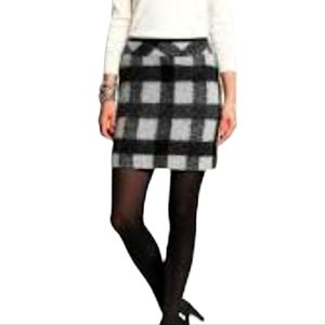 Banana Republic heritage gray combo buffalo plaid wool blend mini skirt Sz 8 W30